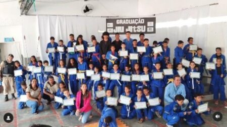 Graduação Projeto Lutando Pelo Bem